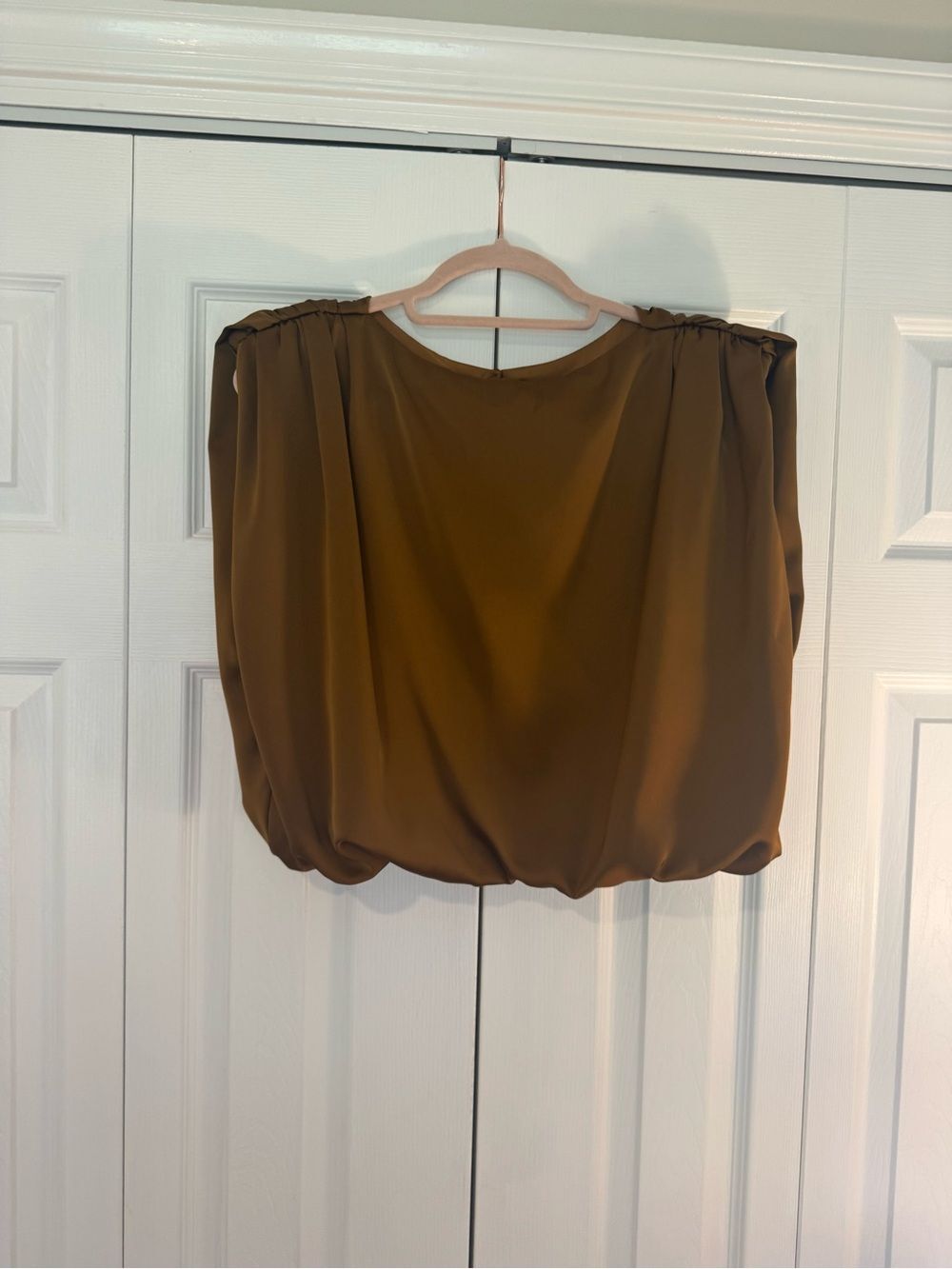 Mable Olive Green Bubble Hem Blouse Shirred Shoulders Size M